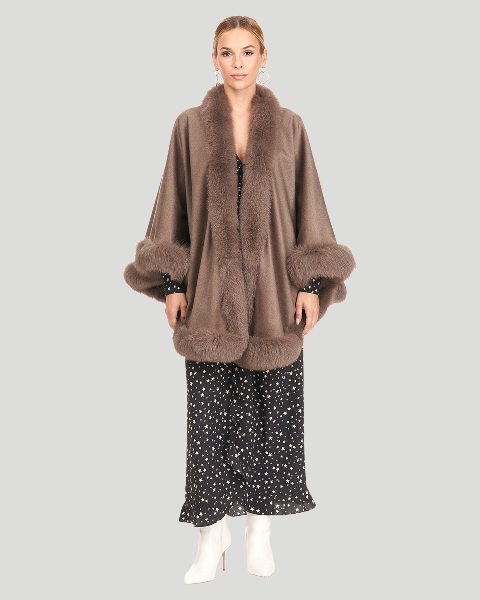 #Color_KHAKI TAUPE