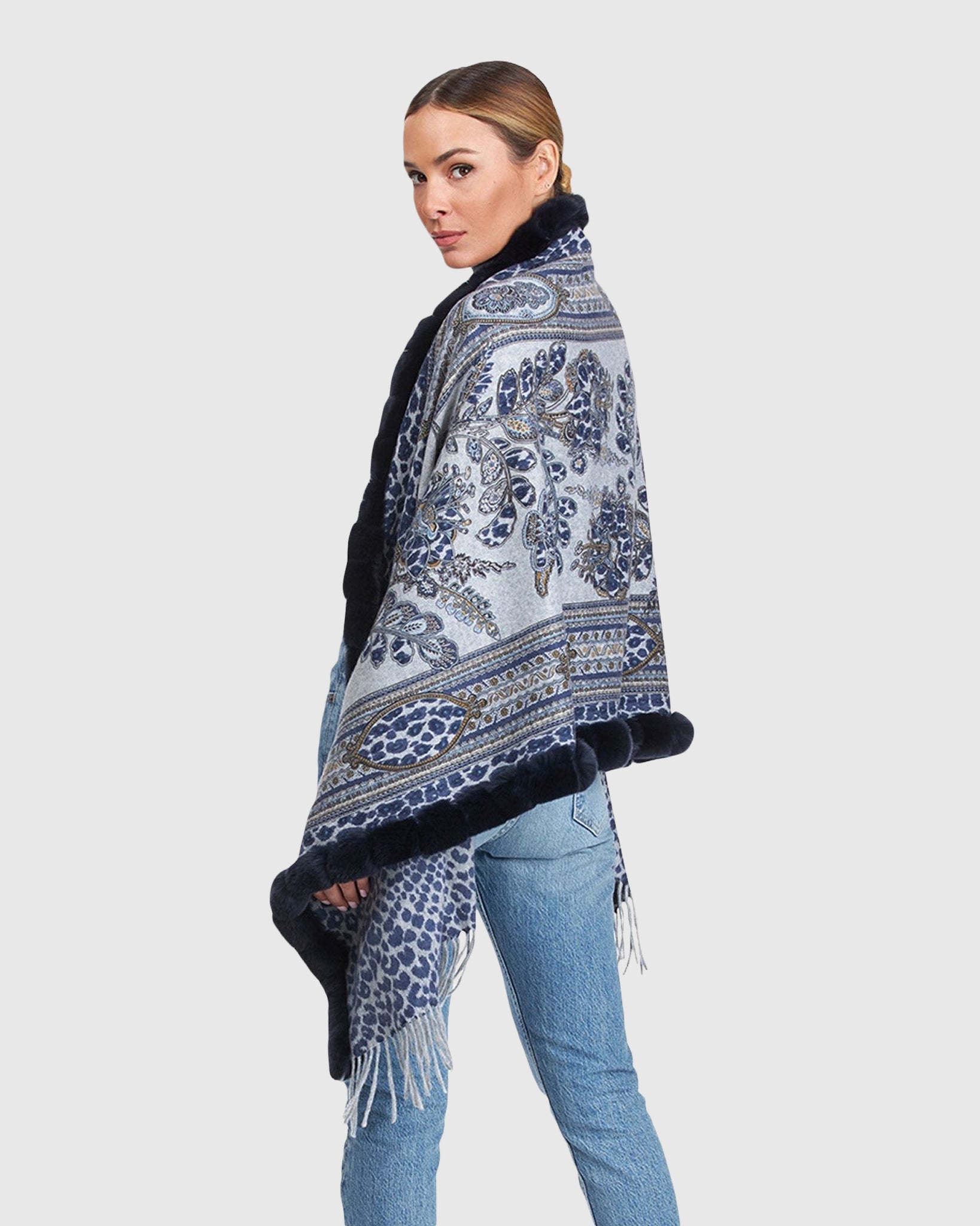 #Color_NAVY PAISLEY/ANIMAL PRINT