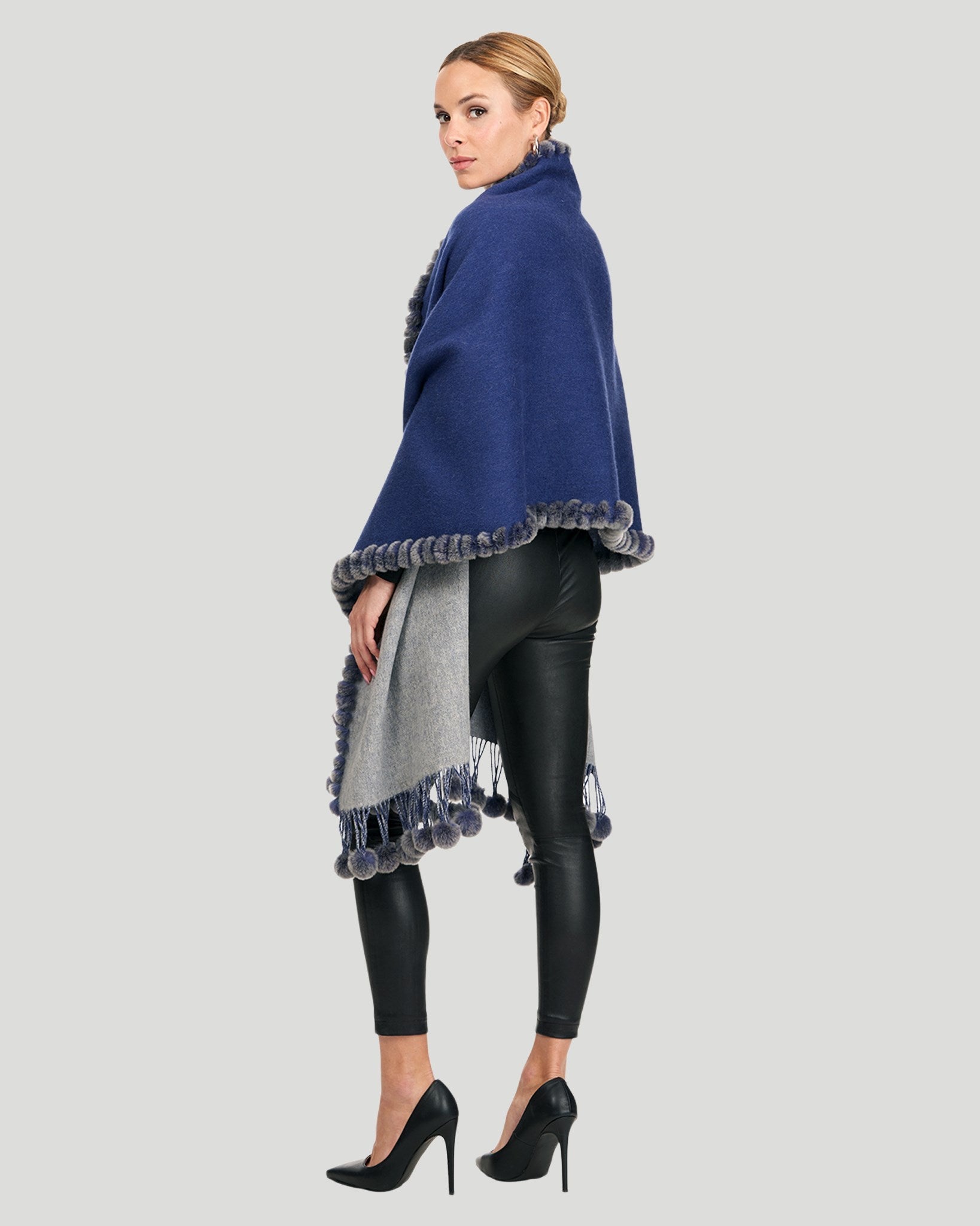 #Color_BLUE/GRAY