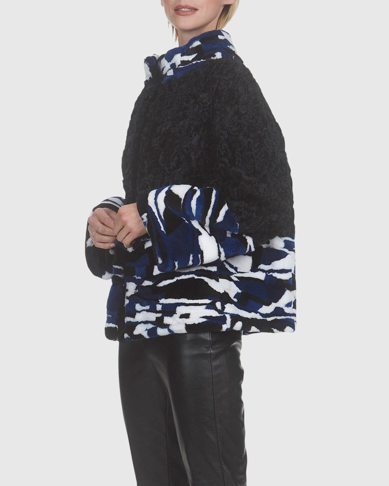 #Color_BLACK/MILITARY