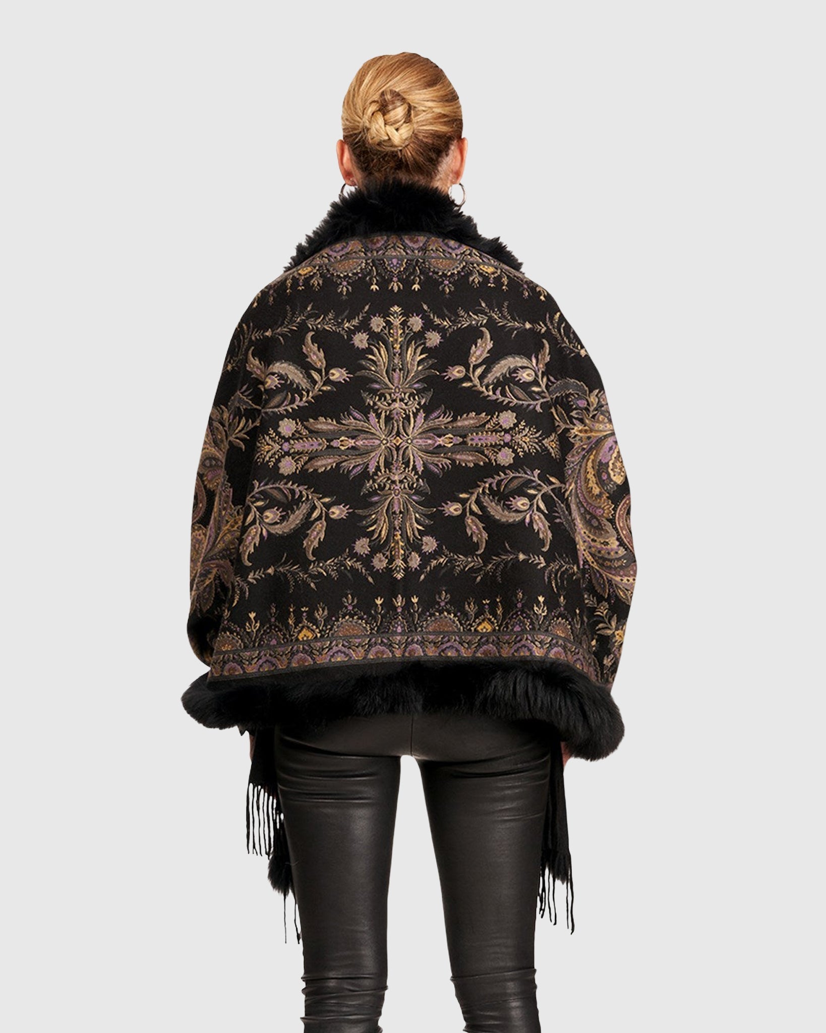 #Color_BLACK PAISLEY